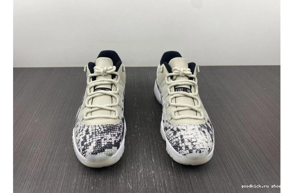 CD6847-002 Bone Snake 11 Jordan Low Light Retro CD6847-002 0424